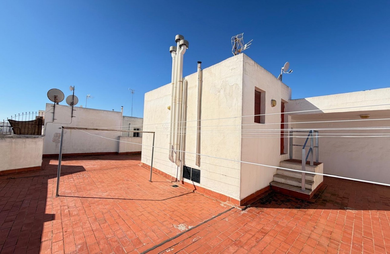 Resale - Apartment / flat - Torrevieja - Playa del Cura