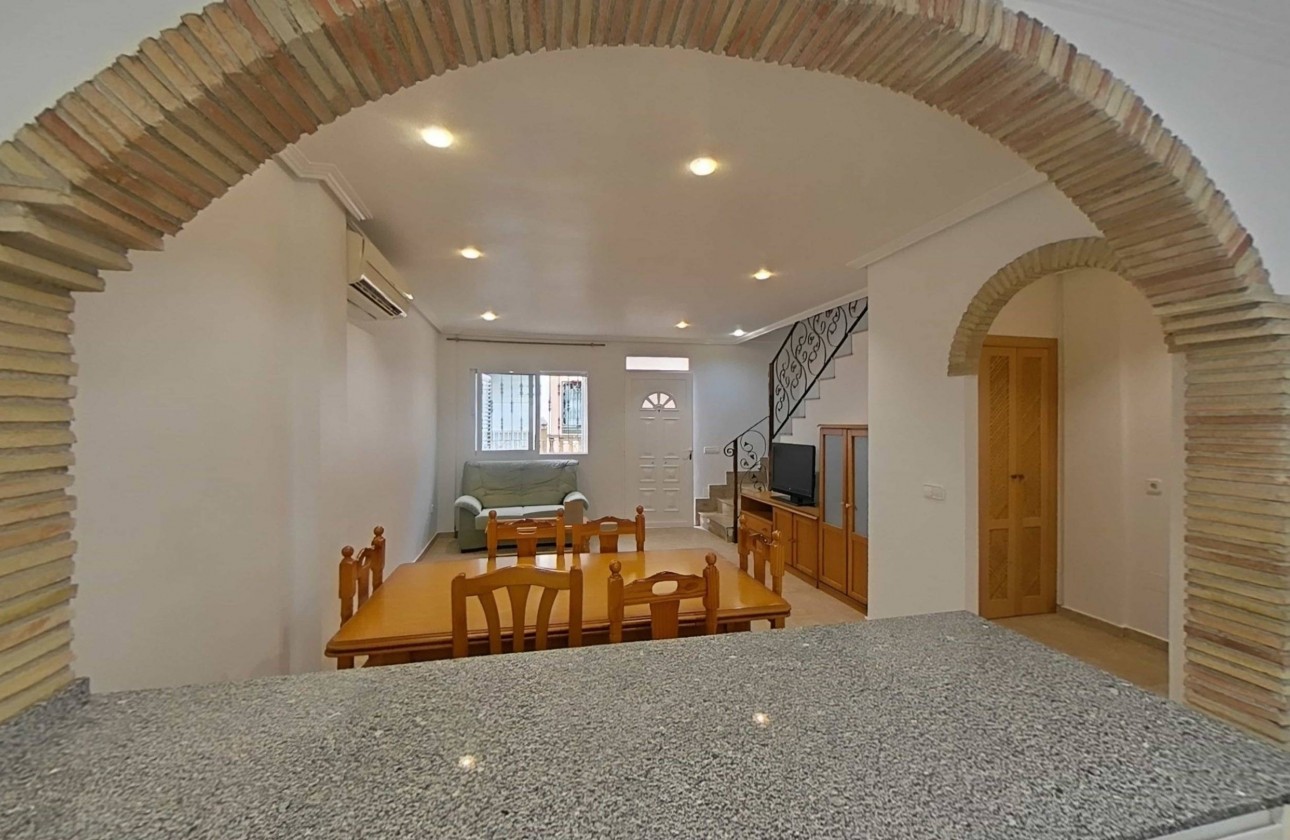 Revente - Duplex - Santiago de la ribera - SANTIAGO DE LA RIBERA