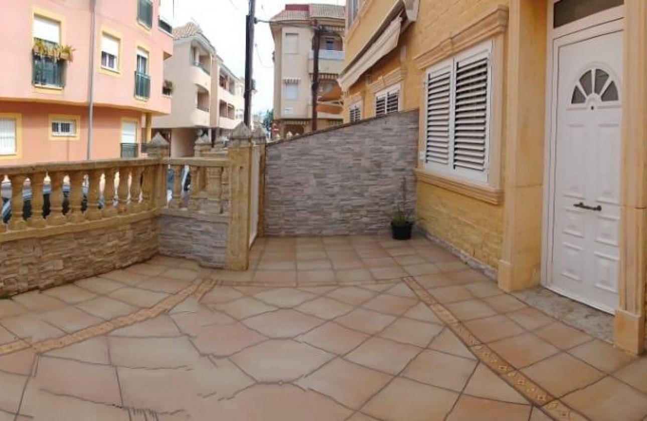 Revente - Duplex - Santiago de la ribera - SANTIAGO DE LA RIBERA