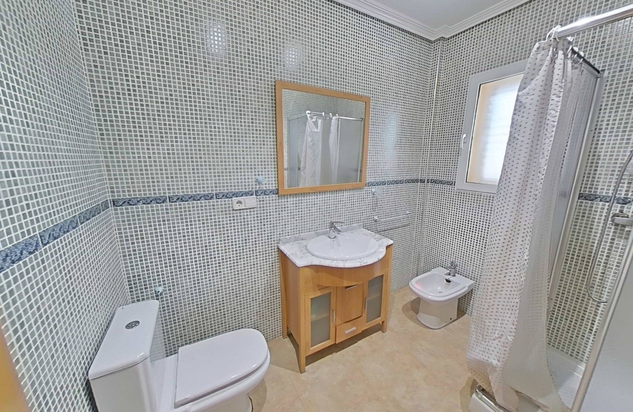 Revente - Duplex - Santiago de la ribera - SANTIAGO DE LA RIBERA