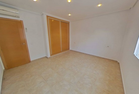 Revente - Duplex - Santiago de la ribera - SANTIAGO DE LA RIBERA