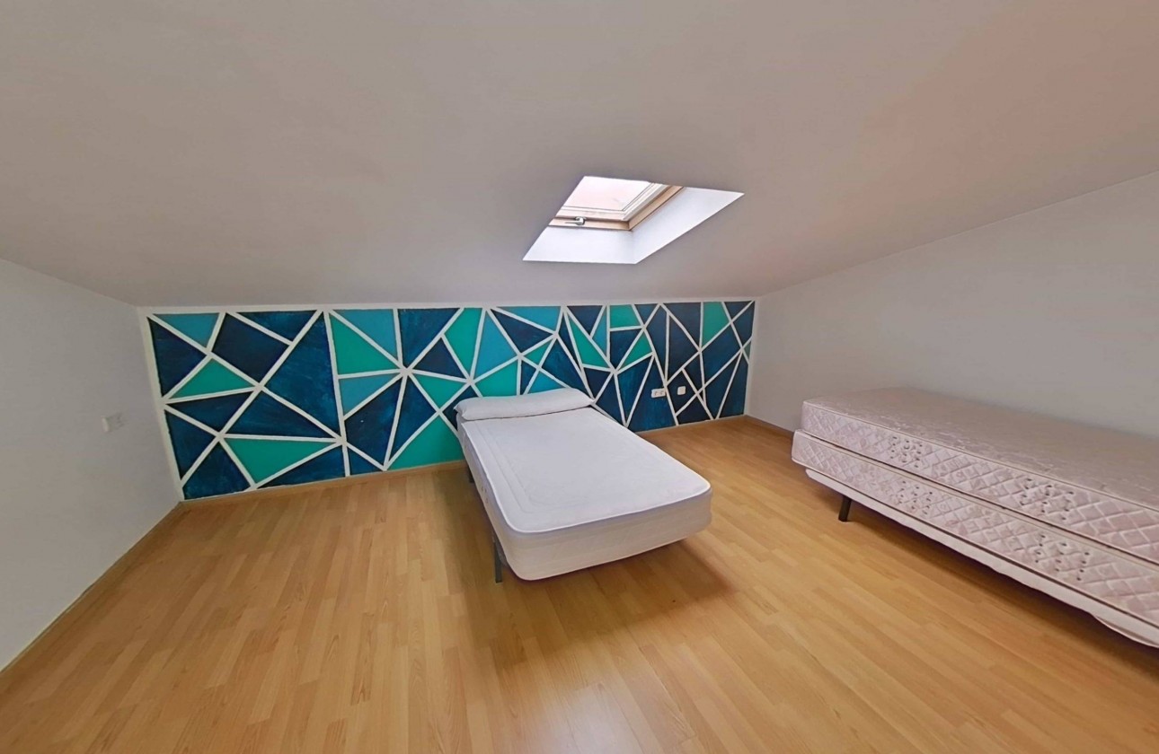 Revente - Duplex - Santiago de la ribera - SANTIAGO DE LA RIBERA