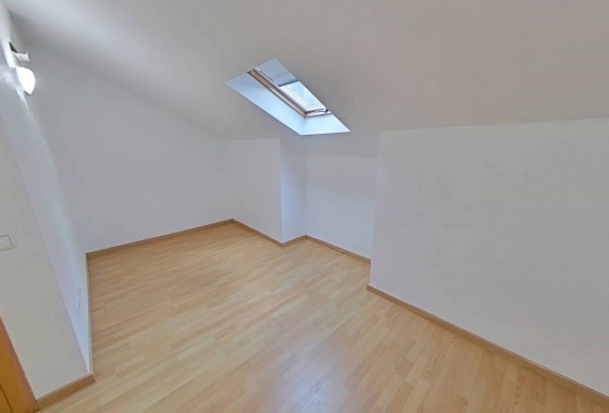 Revente - Duplex - Santiago de la ribera - SANTIAGO DE LA RIBERA