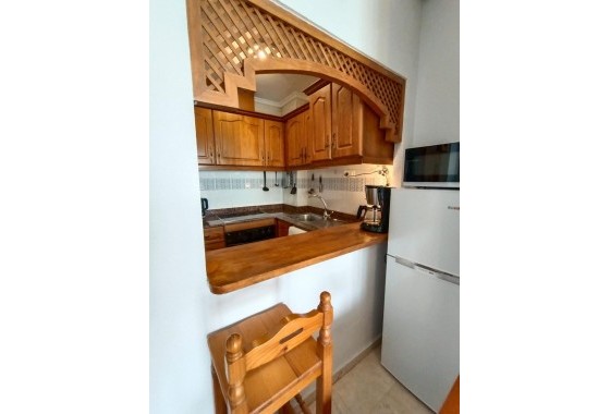 Resale - Apartment / flat - Torrevieja - Playa de los Locos