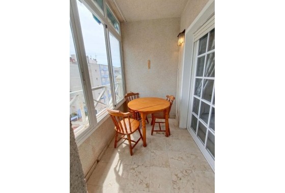 Resale - Apartment / flat - Torrevieja - Playa de los Locos