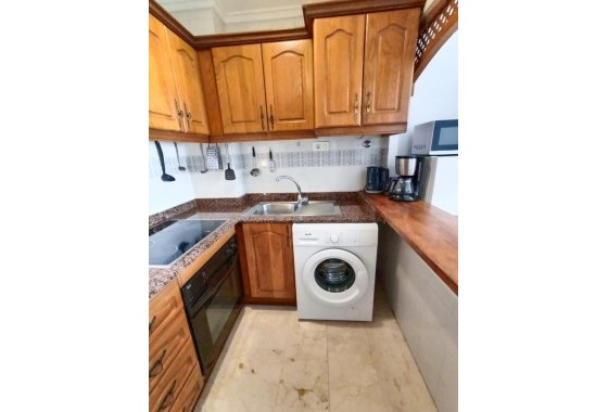 Resale - Apartment / flat - Torrevieja - Playa de los Locos