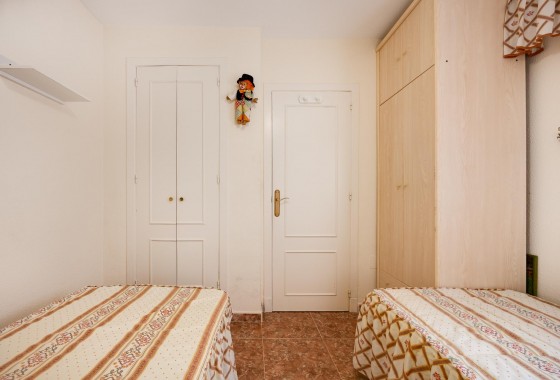Reventa - Chalet - Torrevieja - El limonar