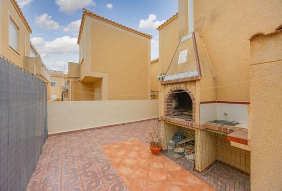 Reventa - Chalet - Torrevieja - El limonar