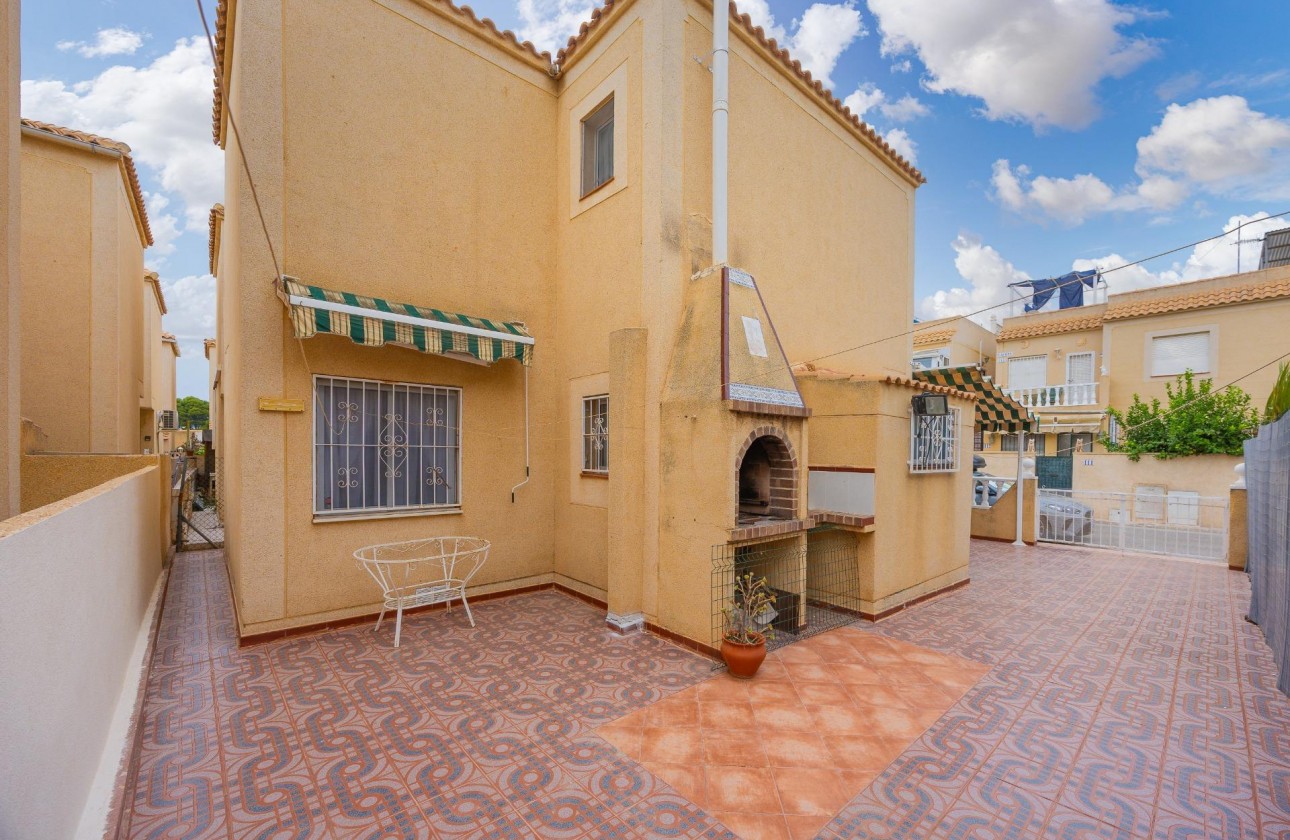Reventa - Chalet - Torrevieja - El limonar