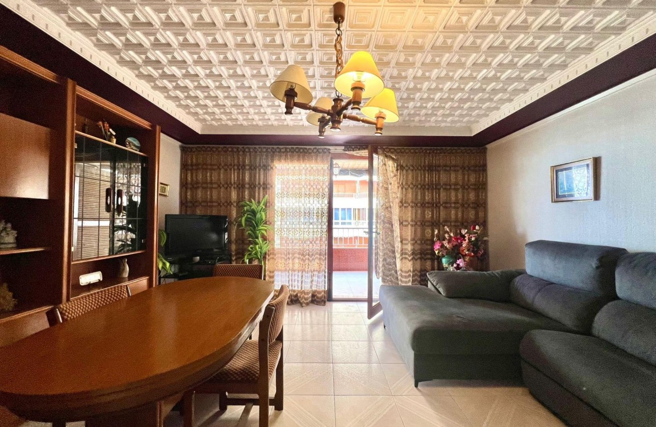 Reventa - Apartamento / piso - Torrevieja - Acequion