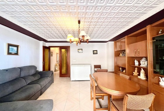 Reventa - Apartamento / piso - Torrevieja - Acequion