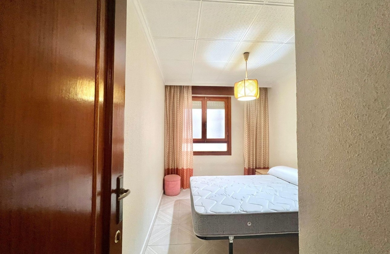 Reventa - Apartamento / piso - Torrevieja - Acequion