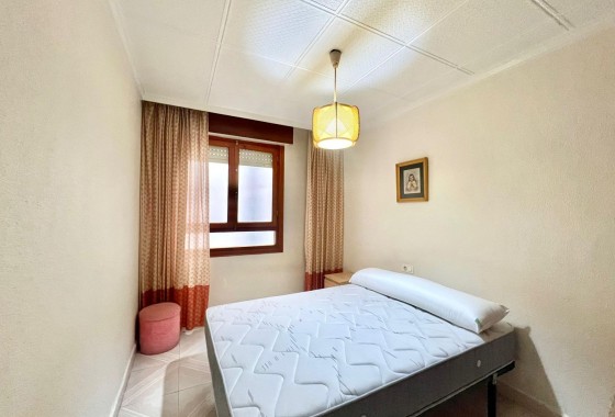 Reventa - Apartamento / piso - Torrevieja - Acequion