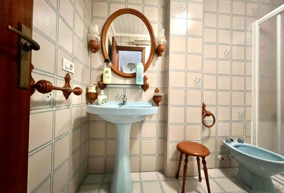 Reventa - Apartamento / piso - Torrevieja - Acequion