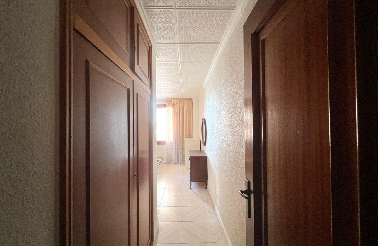 Reventa - Apartamento / piso - Torrevieja - Acequion