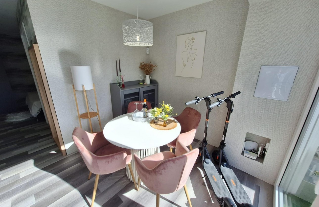 Resale - Apartment / flat - Torrevieja - Torretas