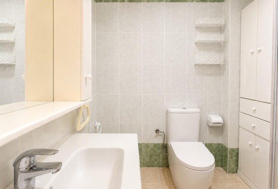 Revente - Appartement - Torrevieja - Habaneras