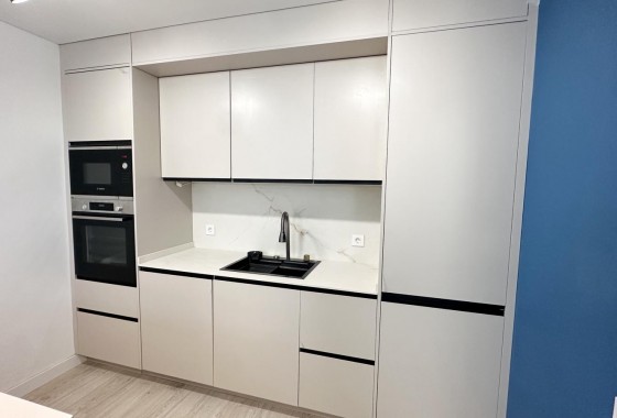 Resale - Apartment / flat - Torrevieja - Costa Blanca