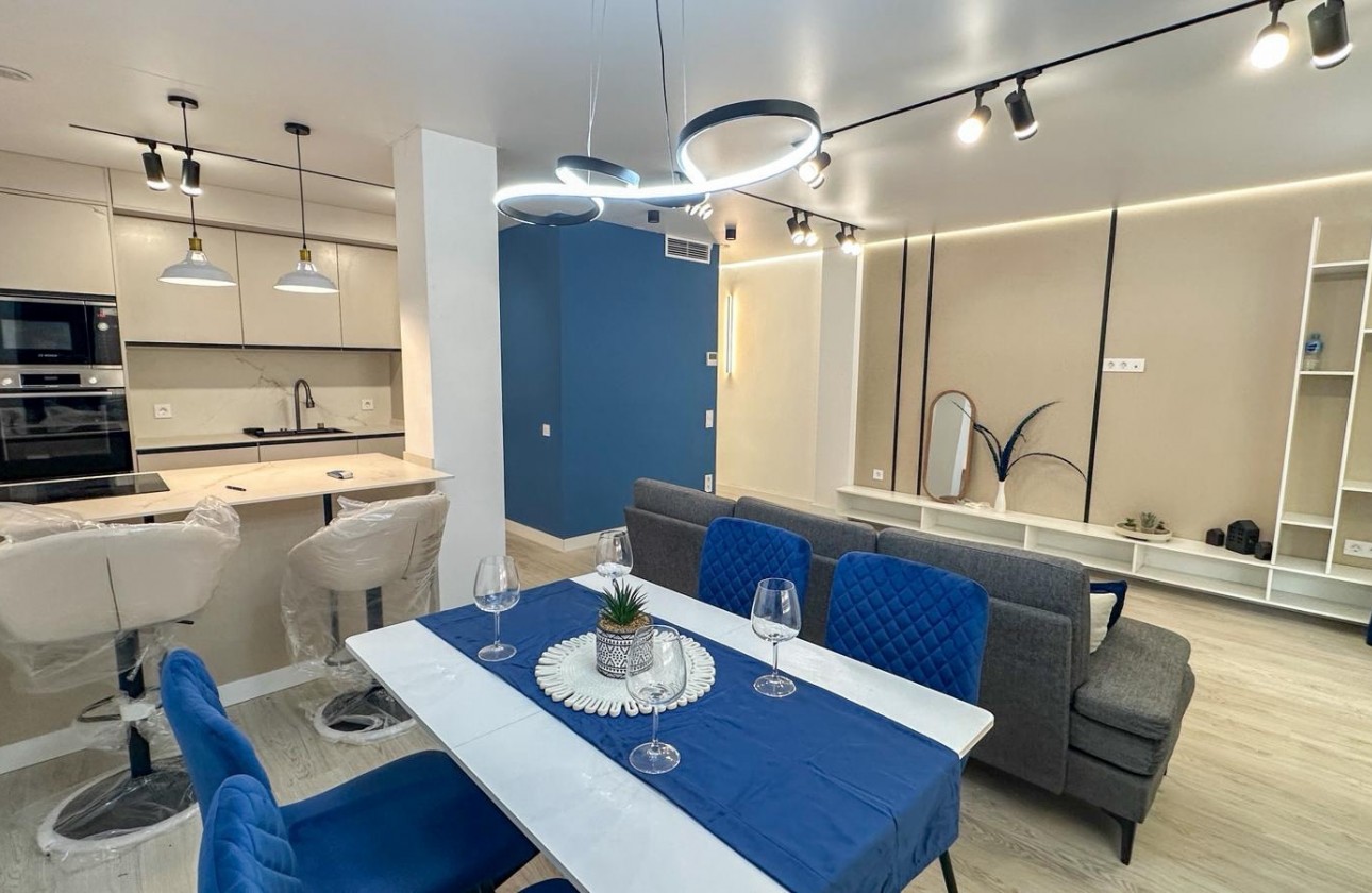 Resale - Apartment / flat - Torrevieja - Costa Blanca
