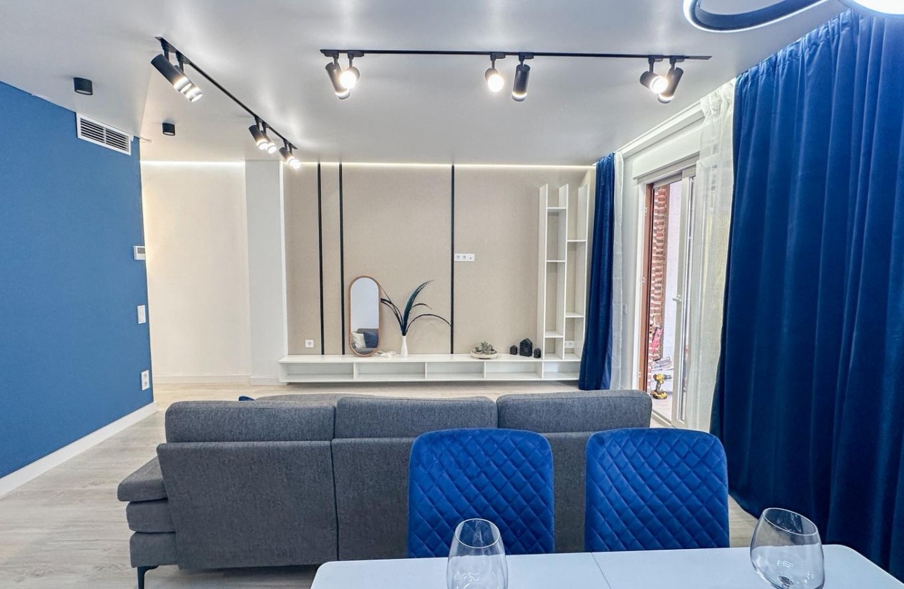 Resale - Apartment / flat - Torrevieja - Costa Blanca