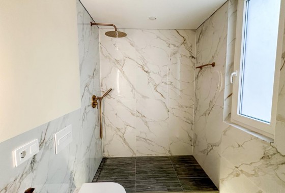 Resale - Apartment / flat - Torrevieja - Costa Blanca