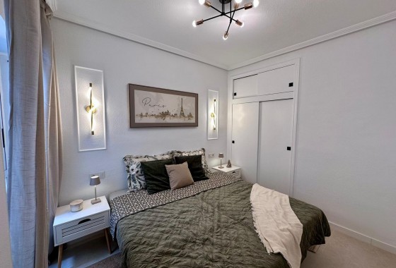 Reventa - Apartamento / piso - Torrevieja - Habaneras