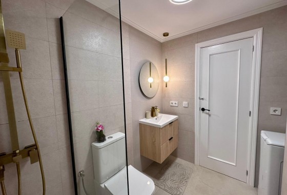 Reventa - Apartamento / piso - Torrevieja - Habaneras