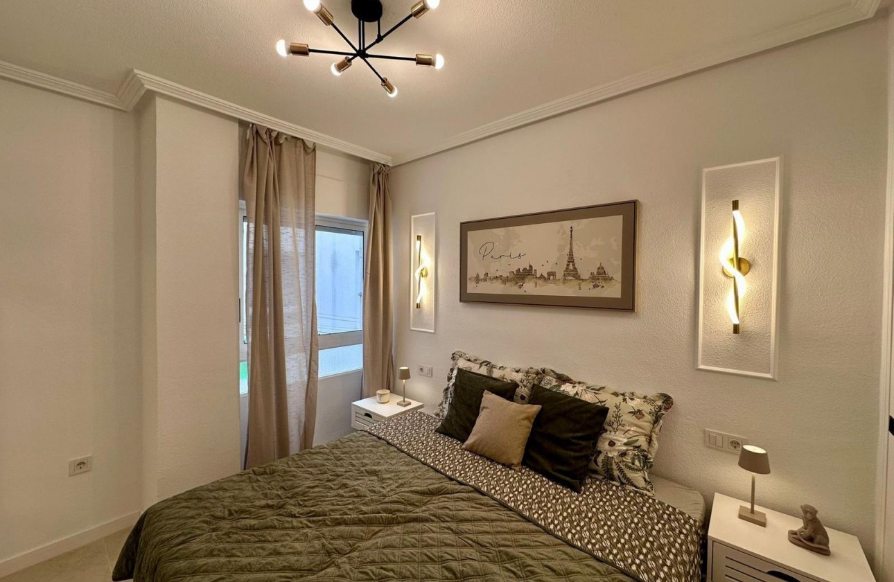 Reventa - Apartamento / piso - Torrevieja - Habaneras