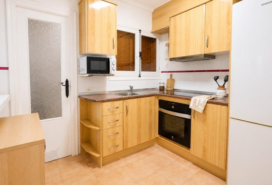 Resale - Apartment / flat - Torrevieja - Playa del Cura