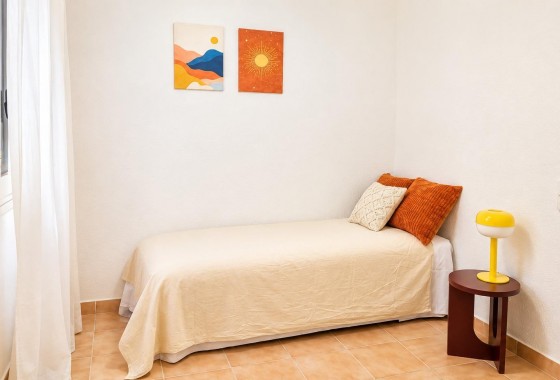 Resale - Apartment / flat - Torrevieja - Playa del Cura