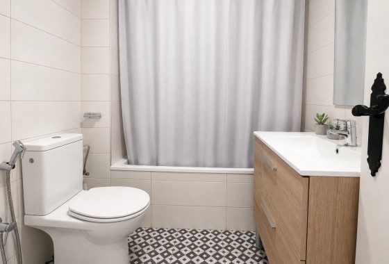 Resale - Apartment / flat - Torrevieja - Playa del Cura