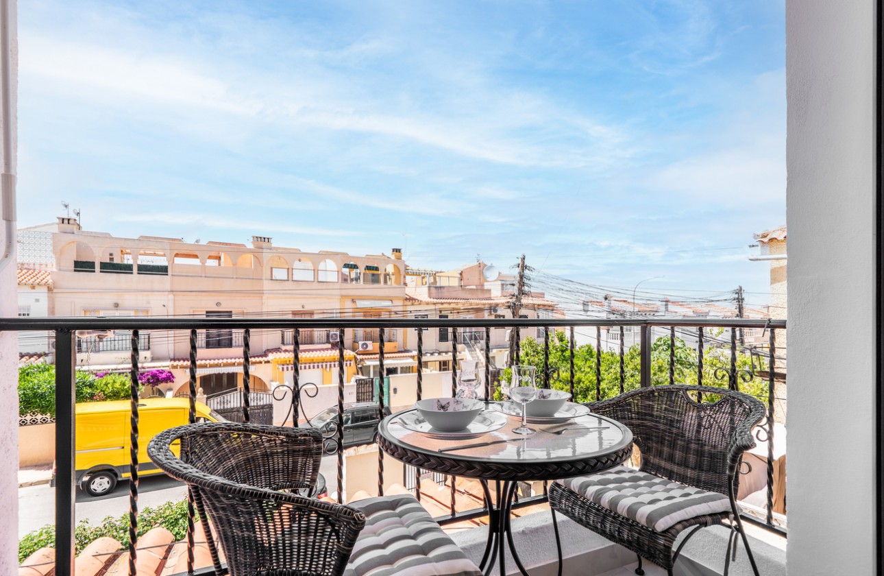 Resale - Apartment / flat - El Chaparral - Costa Blanca