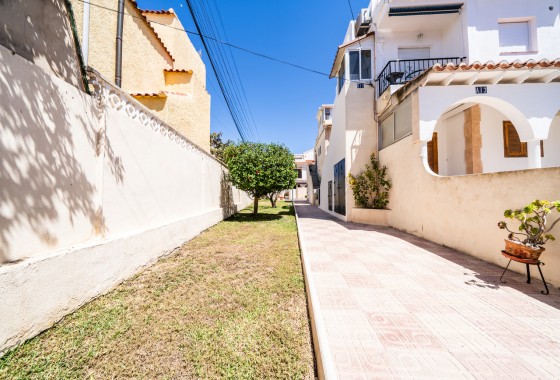Resale - Apartment / flat - El Chaparral - Costa Blanca