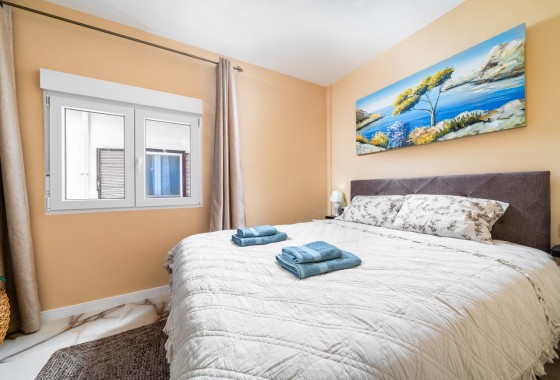 Resale - Apartment / flat - El Chaparral - Costa Blanca
