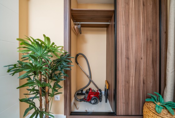 Resale - Apartment / flat - El Chaparral - Costa Blanca
