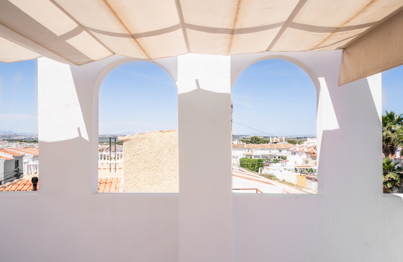 Resale - Apartment / flat - El Chaparral - Costa Blanca