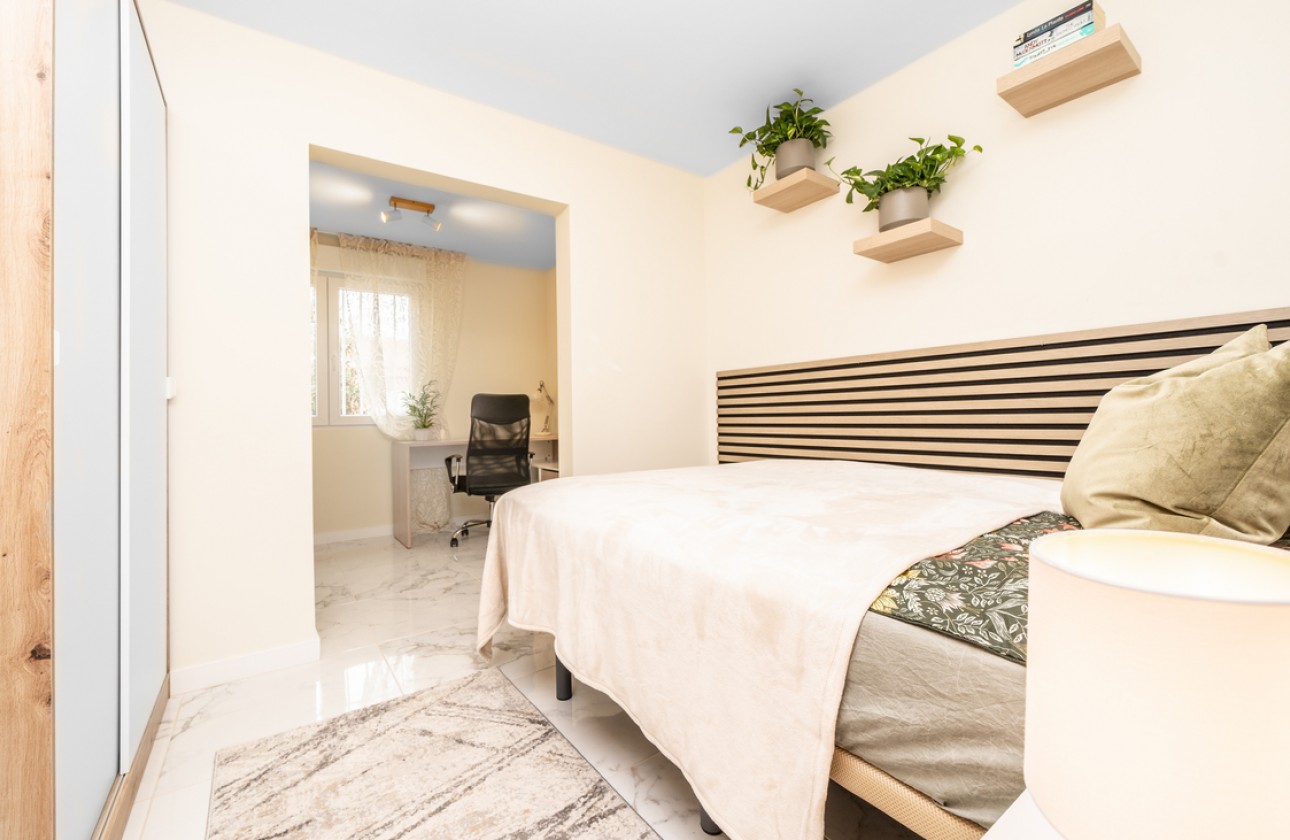 Reventa - Bungalow - Torrevieja - Torreta