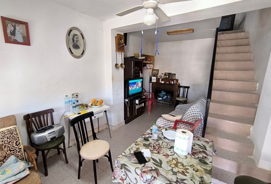 Revente - Property - Abaran - Inland