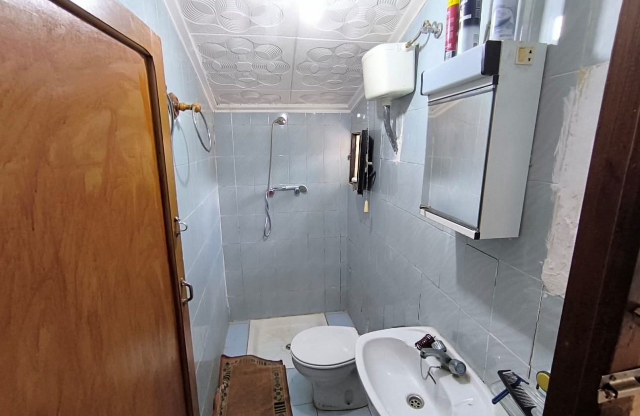 Revente - Property - Abaran - Inland
