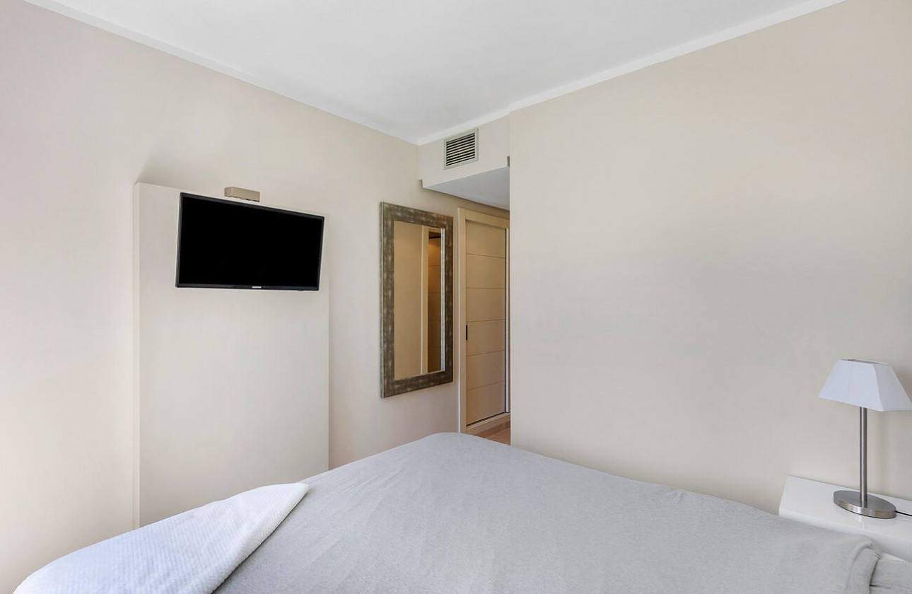 Resale - Apartment / flat - Orihuela - Las Colinas