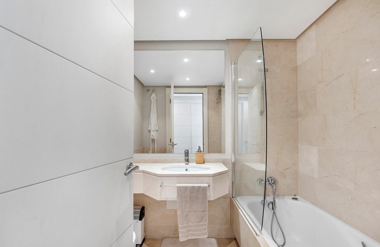 Resale - Apartment / flat - Orihuela - Las Colinas