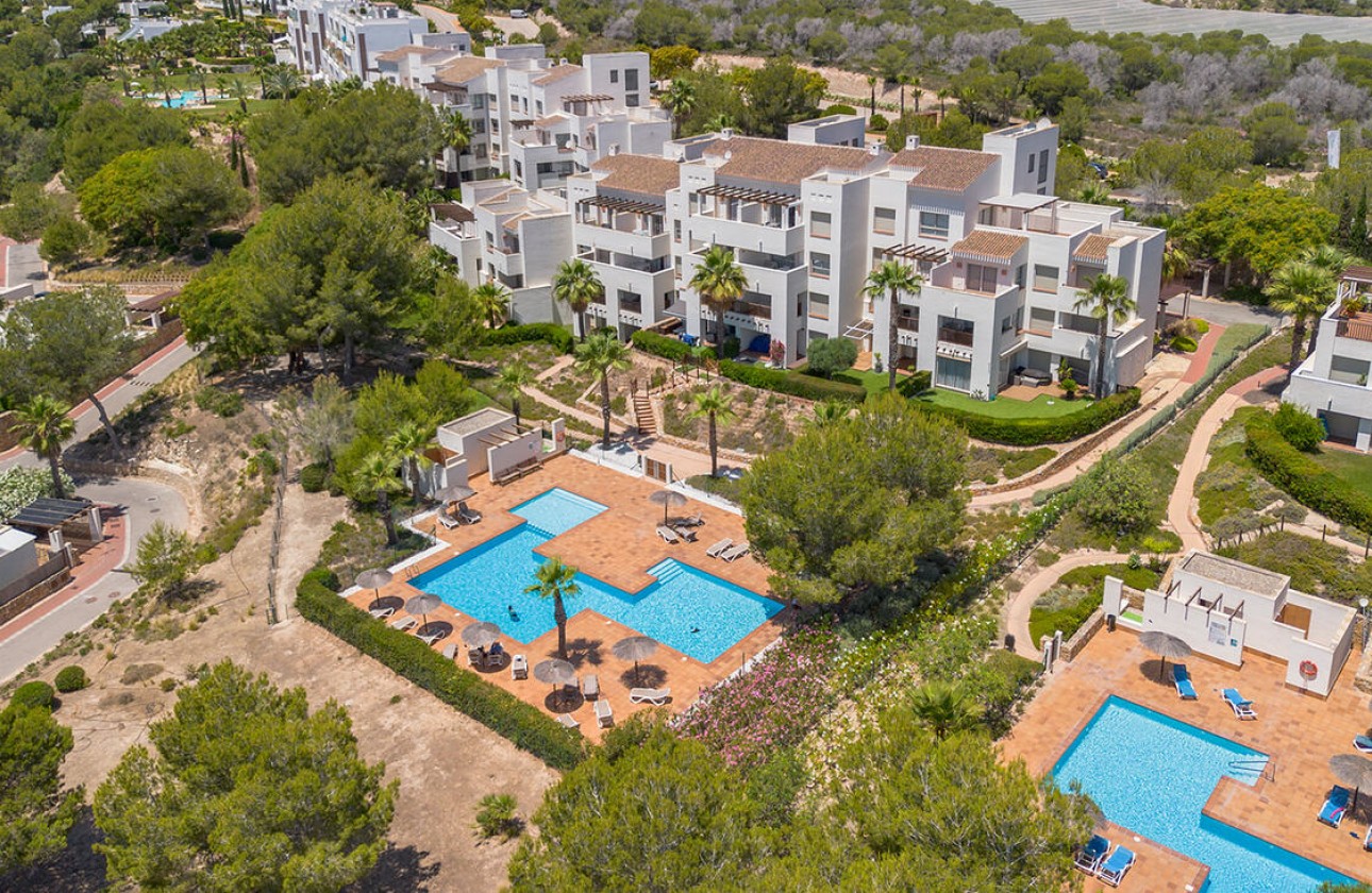 Resale - Apartment / flat - Orihuela - Las Colinas