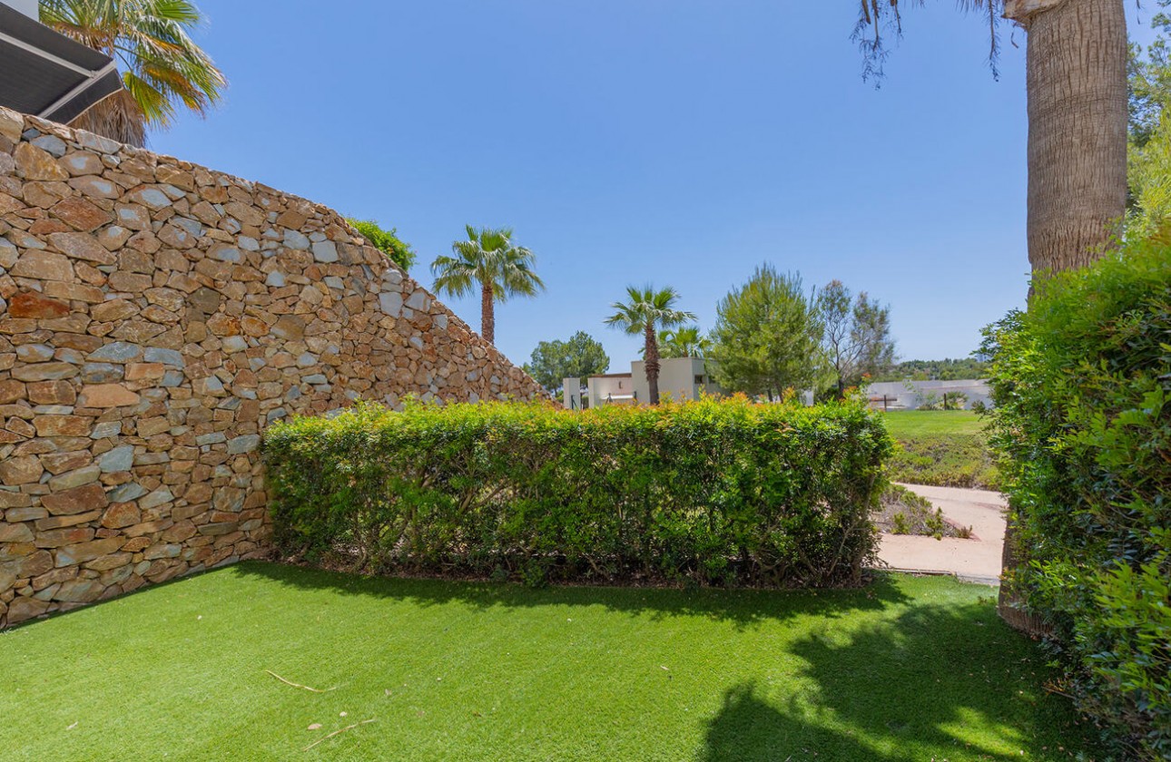 Resale - Apartment / flat - Orihuela - Las Colinas