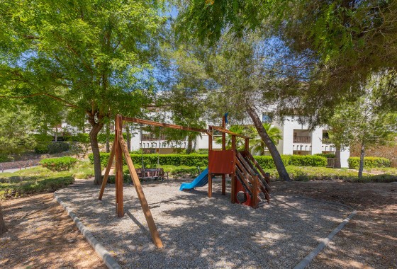 Resale - Apartment / flat - Orihuela - Las Colinas