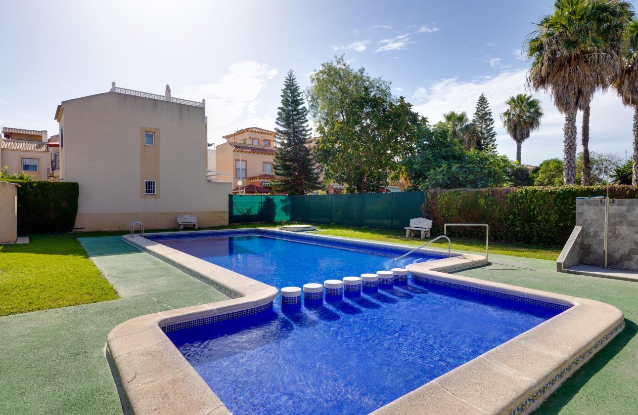 Resale - Bungalow - Torrevieja - El chaparral