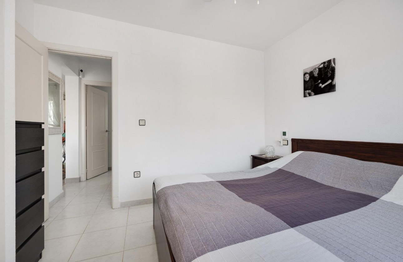 Resale - Bungalow - Torrevieja - El chaparral