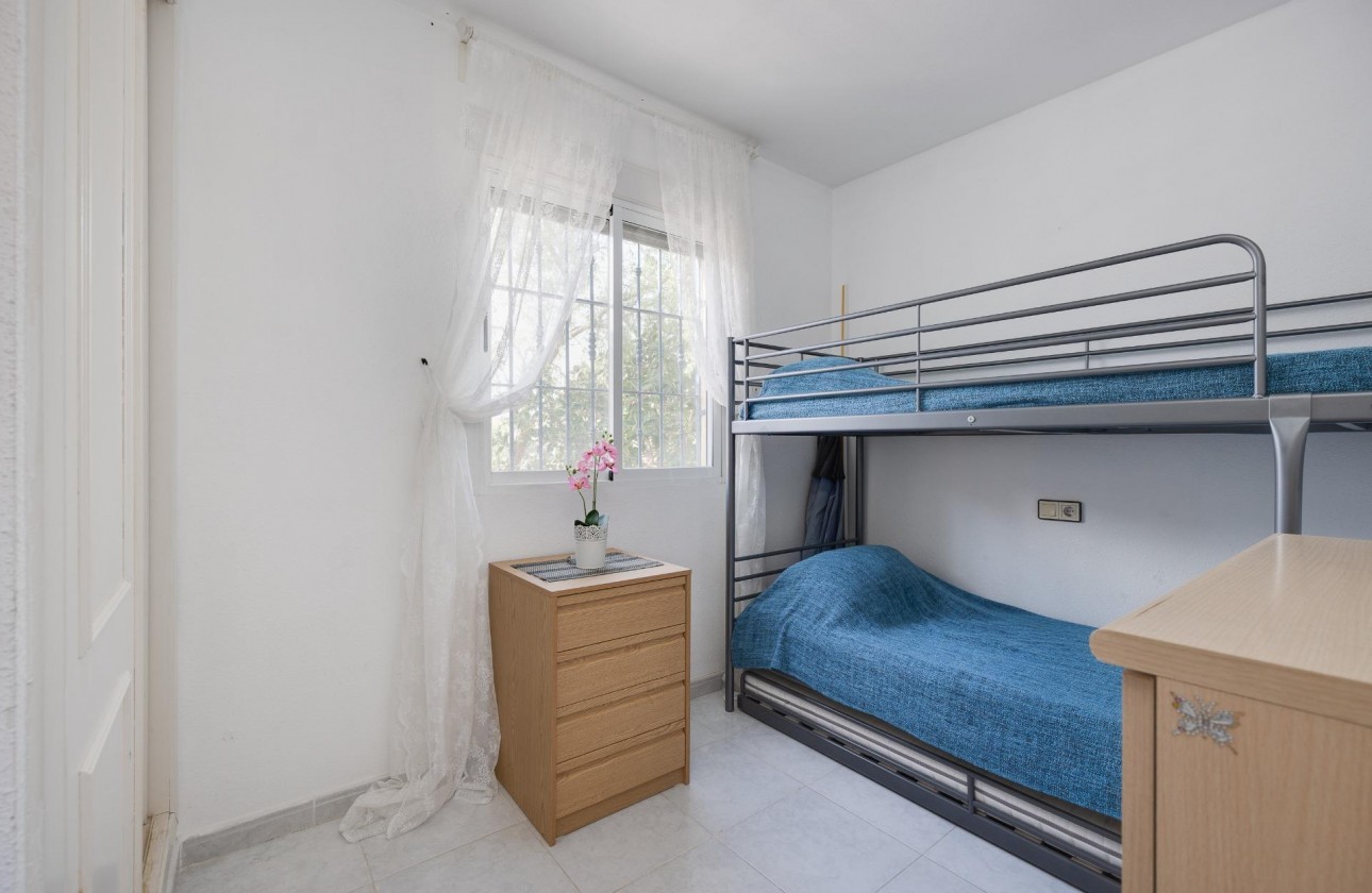 Resale - Bungalow - Torrevieja - El chaparral