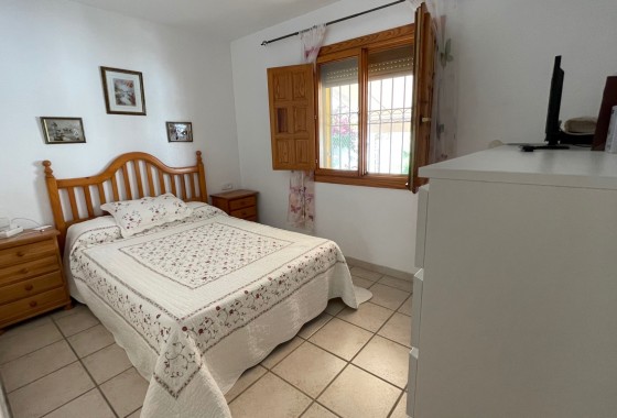 Resale - Villa - Torre de la Horadada - Costa Blanca