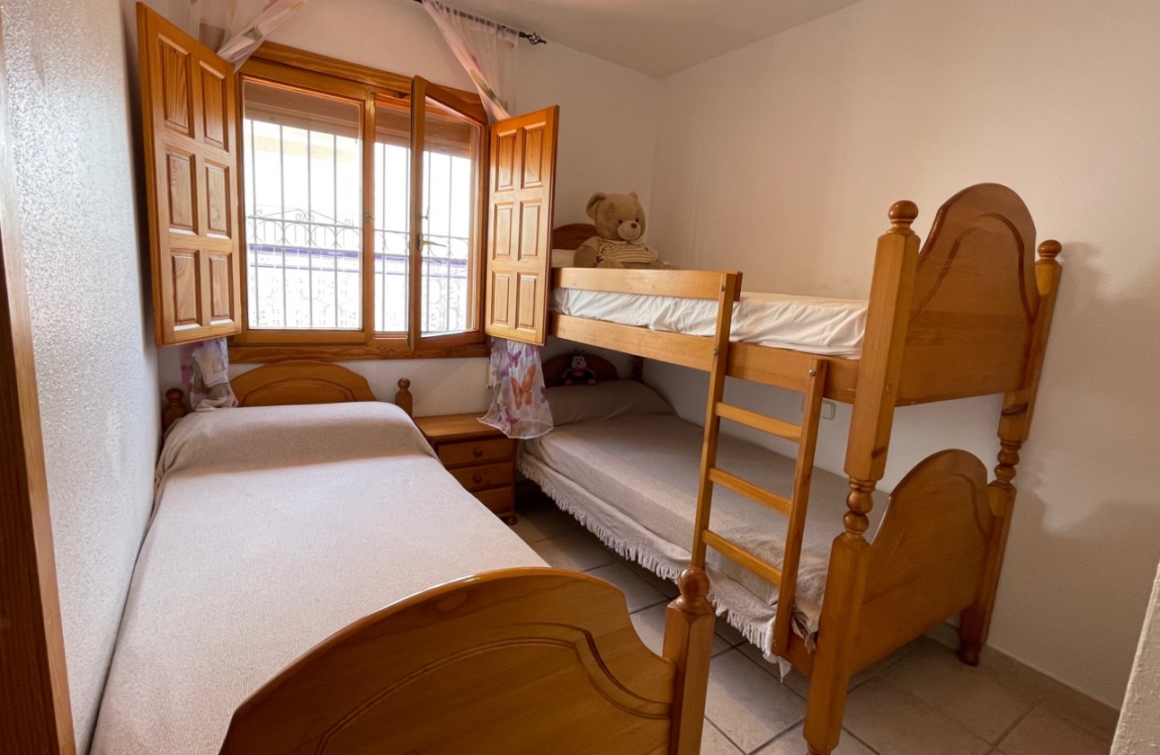 Resale - Villa - Torre de la Horadada - Costa Blanca