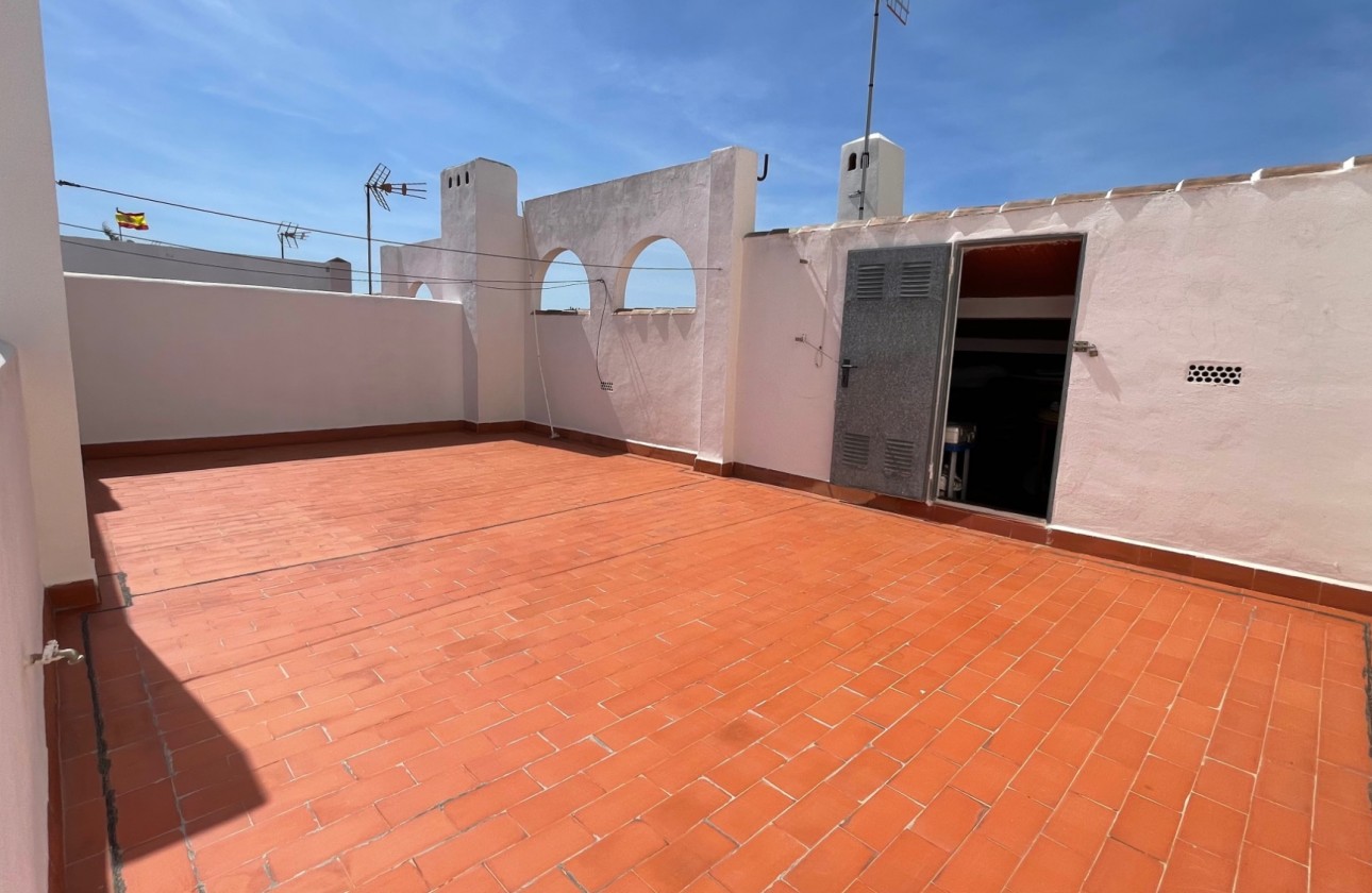 Resale - Villa - Torre de la Horadada - Costa Blanca